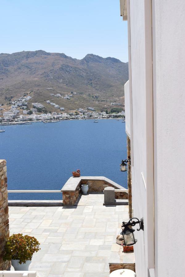 Studios Niovi Serifos Livadi  Luaran gambar
